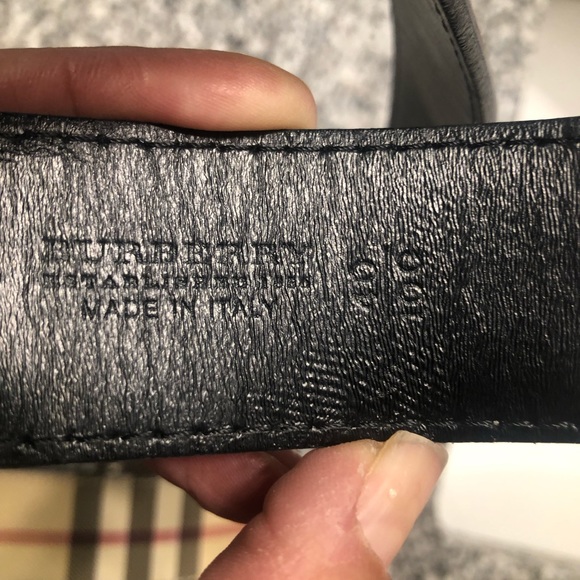 Authentic Burberry belt, with original box - Picture 4 of 5